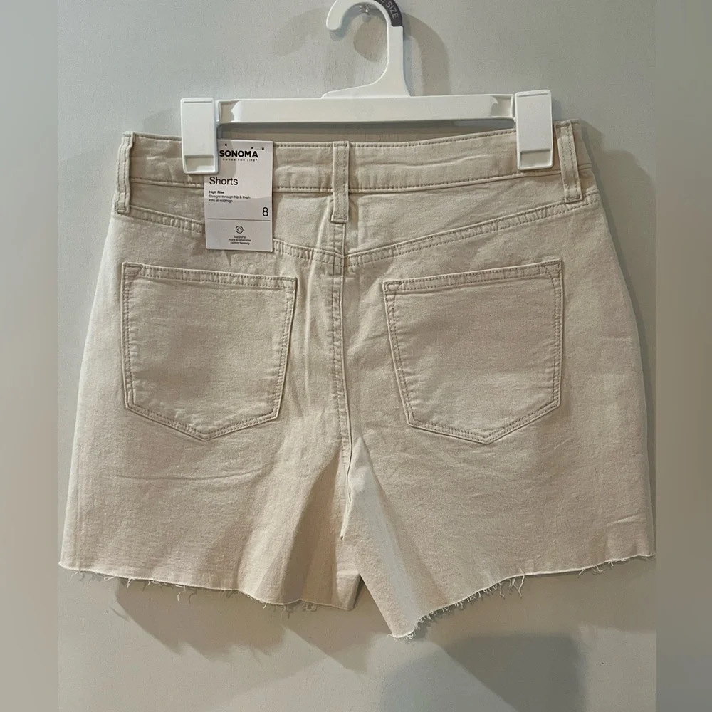 Sonoma Bermuda Shorts, size 8, new!